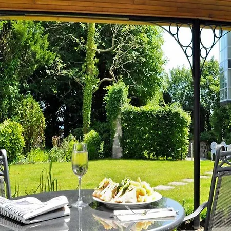 The Ardilaun Hotel 4*